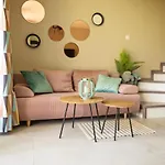 Tatil Evi Siedlisko Na Wydmach, Sauna,podgrzewane Jacuzzi,domki Klimatyzowane,starlink Internet,parking Łeba