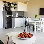 בית נופש Siedlisko Na Wydmach, Sauna,podgrzewane Jacuzzi,domki Klimatyzowane,starlink Internet,parking *