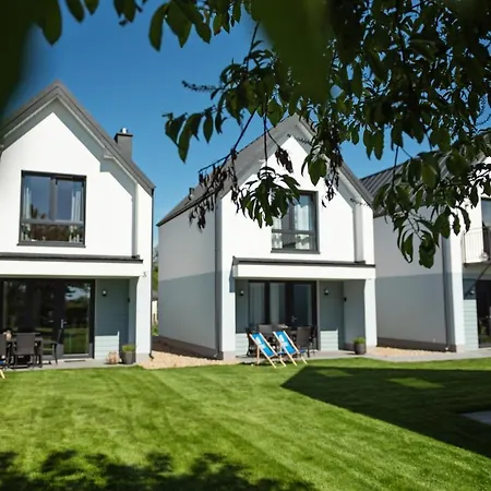 Siedlisko Na Wydmach, Sauna,podgrzewane Jacuzzi,domki Klimatyzowane,starlink Internet,parking