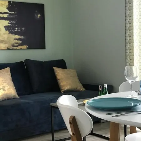 Siedlisko Na Wydmach, Sauna,podgrzewane Jacuzzi,domki Klimatyzowane,starlink Internet,parking * Łeba