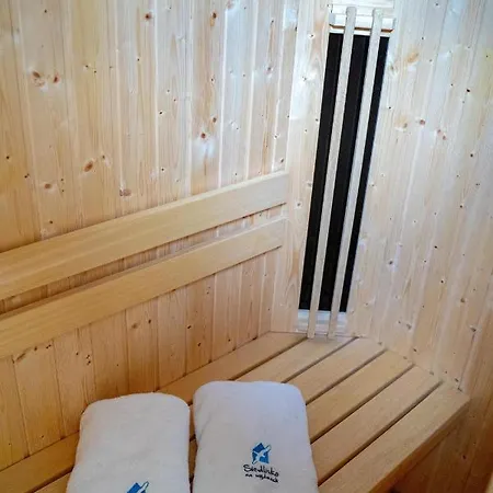 بيت للعطل Siedlisko Na Wydmach, Sauna,podgrzewane Jacuzzi,domki Klimatyzowane,starlink Internet,parking *