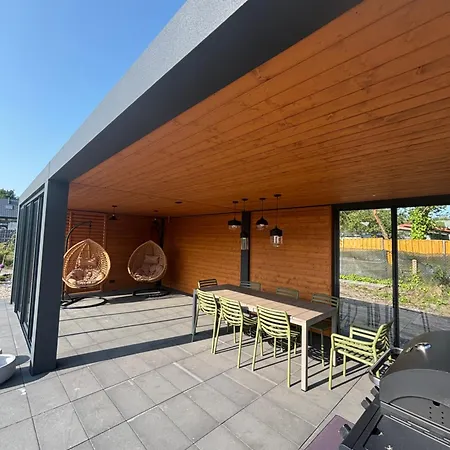 Siedlisko Na Wydmach, Sauna, Jacuzzi, Domki Klimatyzowane *