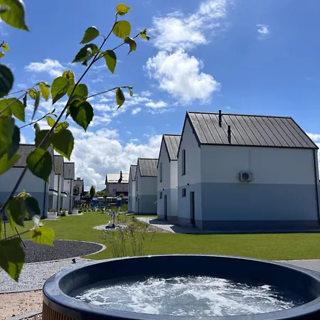 Dom wakacyjny Siedlisko Na Wydmach, Sauna,domki Klimatyzowane,starlink Internet,parking *