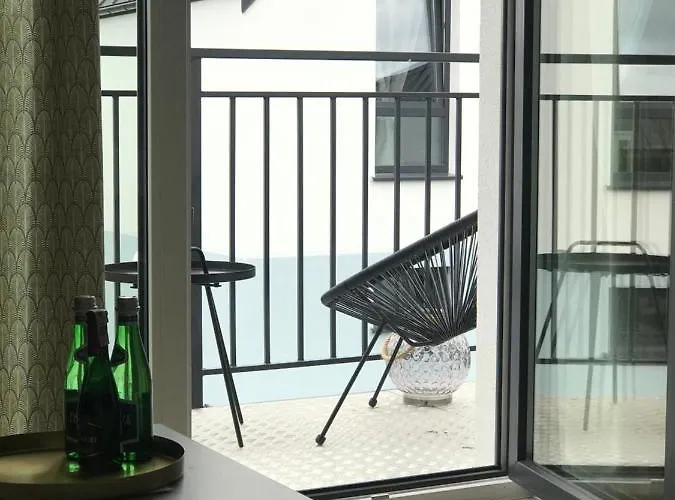 Siedlisko Na Wydmach, Sauna,podgrzewane Jacuzzi,domki Klimatyzowane,starlink Internet,parking Nyaraló Łeba