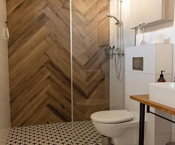 Siedlisko Na Wydmach, Sauna,podgrzewane Jacuzzi,domki Klimatyzowane,starlink Internet,parking Nyaraló Łeba