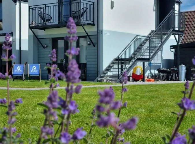 Siedlisko Na Wydmach, Sauna,podgrzewane Jacuzzi,domki Klimatyzowane,starlink Internet,parking Nyaraló Łeba