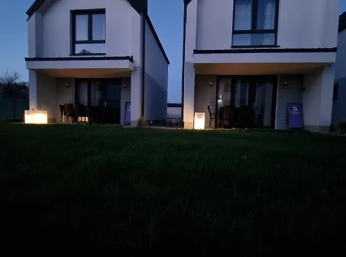 Siedlisko Na Wydmach, Sauna,podgrzewane Jacuzzi,domki Klimatyzowane,starlink Internet,parking