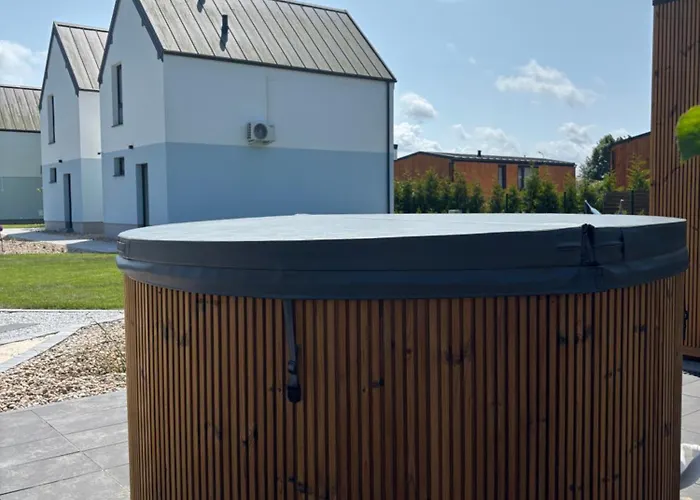 Siedlisko Na Wydmach, Sauna,podgrzewane Jacuzzi,domki Klimatyzowane,starlink Internet,parking Nyaraló *