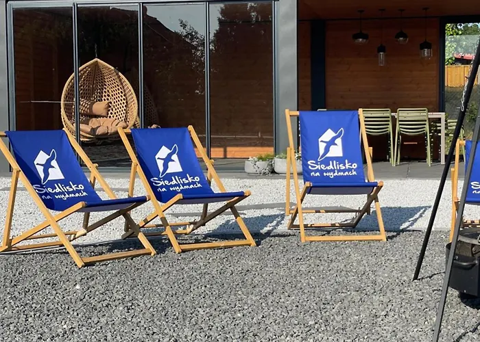 Дом отдыха Siedlisko Na Wydmach, Sauna,podgrzewane Jacuzzi,domki Klimatyzowane,starlink Internet,parking Леба
